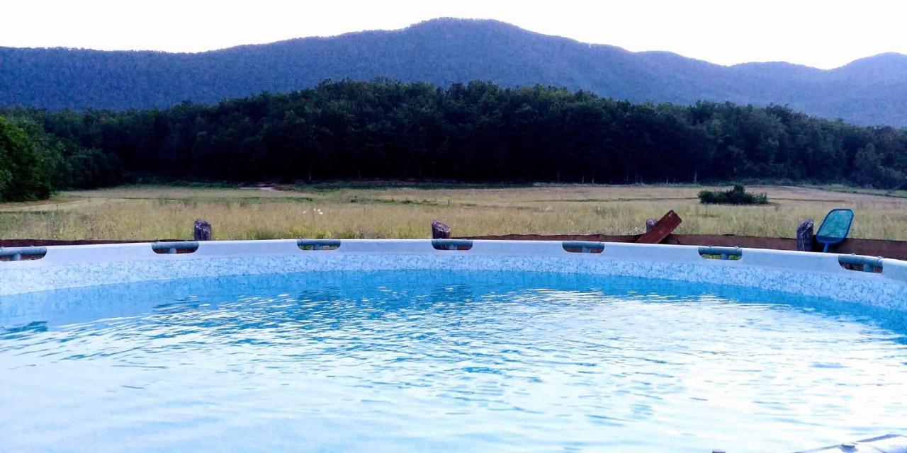 Holiday Home In Smiljan 17134 エクステリア 写真